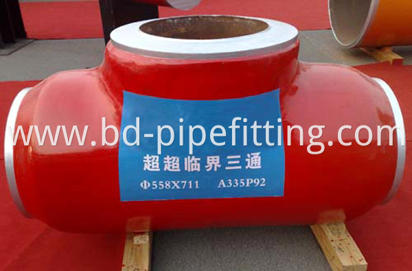 Alloy pipe fitting (66)